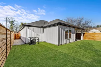 1638 Garden Drive, Dallas, TX 75215 - Photo 30