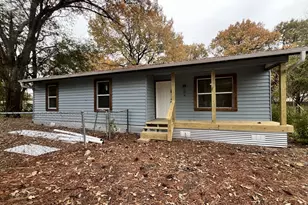 106 Timbercrest Dr, Mabank, TX 75156 - Photo 1