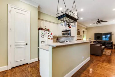 4007 Bowser Avenue #D, Dallas, TX 75219 - Photo 10