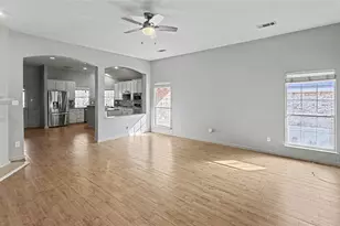 8530 Vista Grande Dr, Dallas, TX 75249 - Photo 8