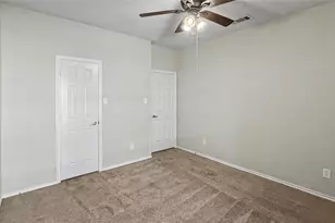 8530 Vista Grande Dr, Dallas, TX 75249 - Photo 16