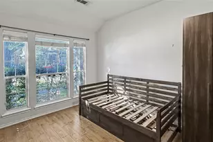 8530 Vista Grande Dr, Dallas, TX 75249 - Photo 22