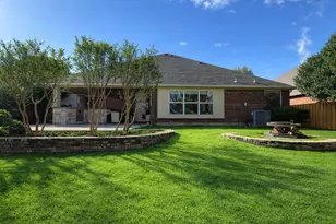 8530 Vista Grande Dr, Dallas, TX 75249 - Photo 36