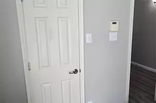 1033 Harriman Dr, Saginaw, TX 76131 - Photo 14