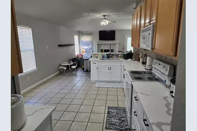 1033 Harriman Drive, Saginaw, TX 76131 - Photo 4