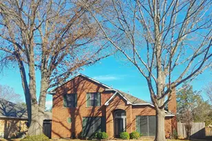 5430 Blue Cove Dr, Garland, TX 75043 - Photo 2