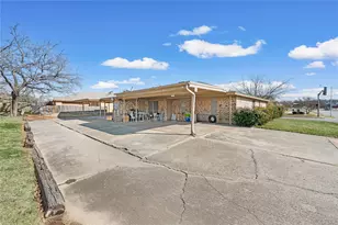 2701 Hurstview Dr, Hurst, TX 76054 - Photo 36