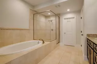 2123 Diversey St, Dallas, TX 75201 - Photo 30