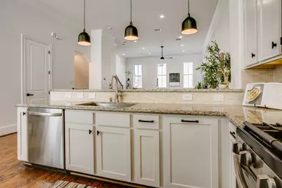 2123 Diversey Street, Dallas, TX 75201 - Photo 16