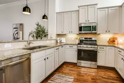 2123 Diversey Street, Dallas, TX 75201 - Photo 14