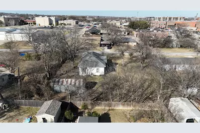 213 W Eldred Street, Burleson, TX 76028 - Photo 20