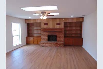 1106 Caravan Trail, Duncanville, TX 75116 - Photo 4