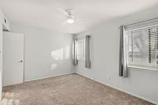 108 Harbor Dr, Runaway Bay, TX 76426 - Photo 14