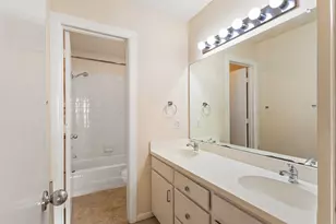 1404 Whispering Water Ln, Mansfield, TX 76063 - Photo 16