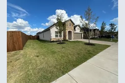 1109 Colonial Bluff Lane, Princeton, TX 75407 - Photo 2