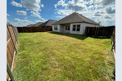 1109 Colonial Bluff Lane, Princeton, TX 75407 - Photo 26