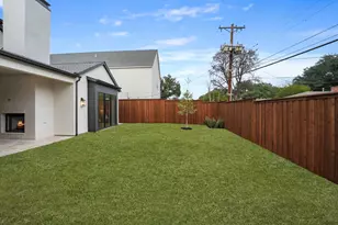 6814 Dalhart Ln, Dallas, TX 75214 - Photo 38