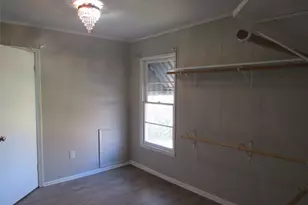 3807 Beverly Dr, Beverly Hills, TX 76711 - Photo 8