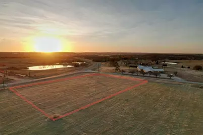 3207 Harris Street, Gainesville, TX 76240 - Photo 8