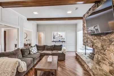 1520 Sugar Creek Drive, Carrollton, TX 75007 - Photo 4