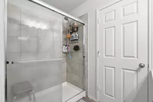 10101 Newtown Dr, Fort Worth, TX 76036 - Photo 16