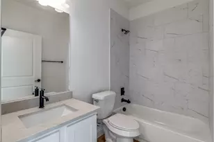 5814 Carlton Garrett St, Dallas, TX 75215 - Photo 10