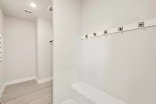 175 Creekside Dr, Sanger, TX 76266 - Photo 8