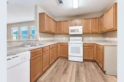 8026 Arkan Parkway, Dallas, TX 75241 - Photo 4