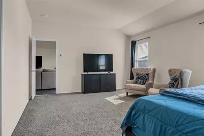 1924 Willow Creek Road, Lancaster, TX 75146 - Photo 14