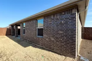 3920 Limestone Blf Dr, Celina, TX 75009 - Photo 22