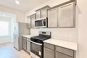 3920 Limestone Blf Dr, Celina, TX 75009 - Photo 4