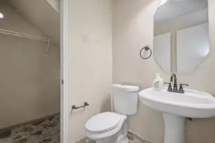 1409 Ridgecrest Dr, Little Elm, TX 75068 - Photo 18