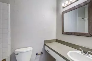 5626 Preston Oaks Rd, Dallas, TX 75254 - Photo 10