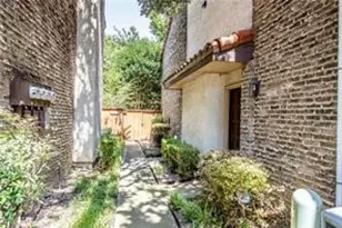 5626 Preston Oaks Rd, Dallas, TX 75254 - Photo 24