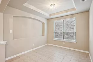 713 Kinghaven Dr, Little Elm, TX 75068 - Photo 8