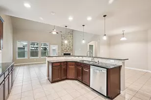 713 Kinghaven Dr, Little Elm, TX 75068 - Photo 14