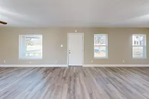 3625 Henry St, Greenville, TX 75401 - Photo 6