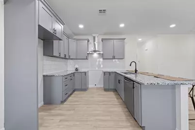 621 Delano Street, Waco, TX 76704 - Photo 6