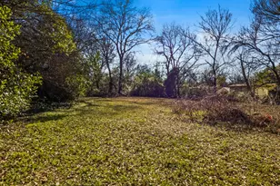 1210 E 4th St, Mt Pleasant, TX 75455 - Photo 24