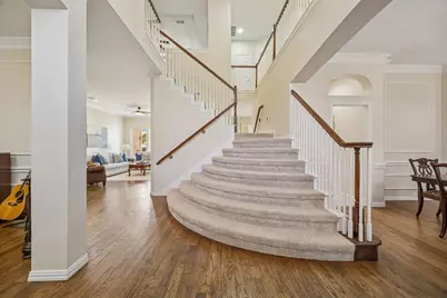 18727 Greenside Drive, Dallas, TX 75252 - Photo 2