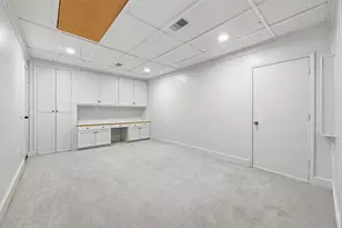 1421 Glenbrook Dr, Irving, TX 75061 - Photo 22