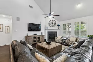 813 Pier St, Little Elm, TX 76227 - Photo 8