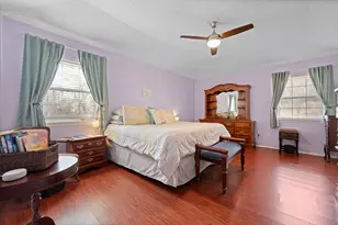 108 N Cliffside Dr N, Burleson, TX 76028 - Photo 26