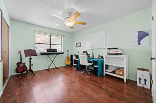 108 N Cliffside Dr N, Burleson, TX 76028 - Photo 32