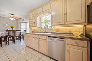 108 N Cliffside Dr N, Burleson, TX 76028 - Photo 16