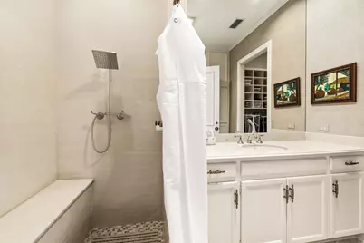 17 Stonecourt Circle, Dallas, TX 75225 - Photo 24