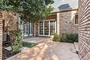 17 Stonecourt Cir, Dallas, TX 75225 - Photo 28
