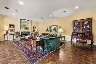 17 Stonecourt Cir, Dallas, TX 75225 - Photo 14