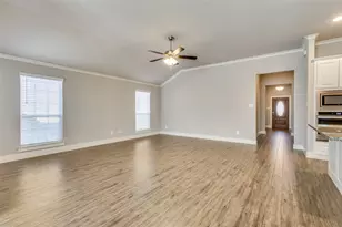 4524 W Lake Highlands Dr, The Colony, TX 75056 - Photo 4