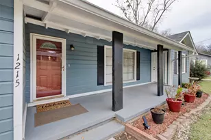 1215 Andrews St, Kilgore, TX 75662 - Photo 2